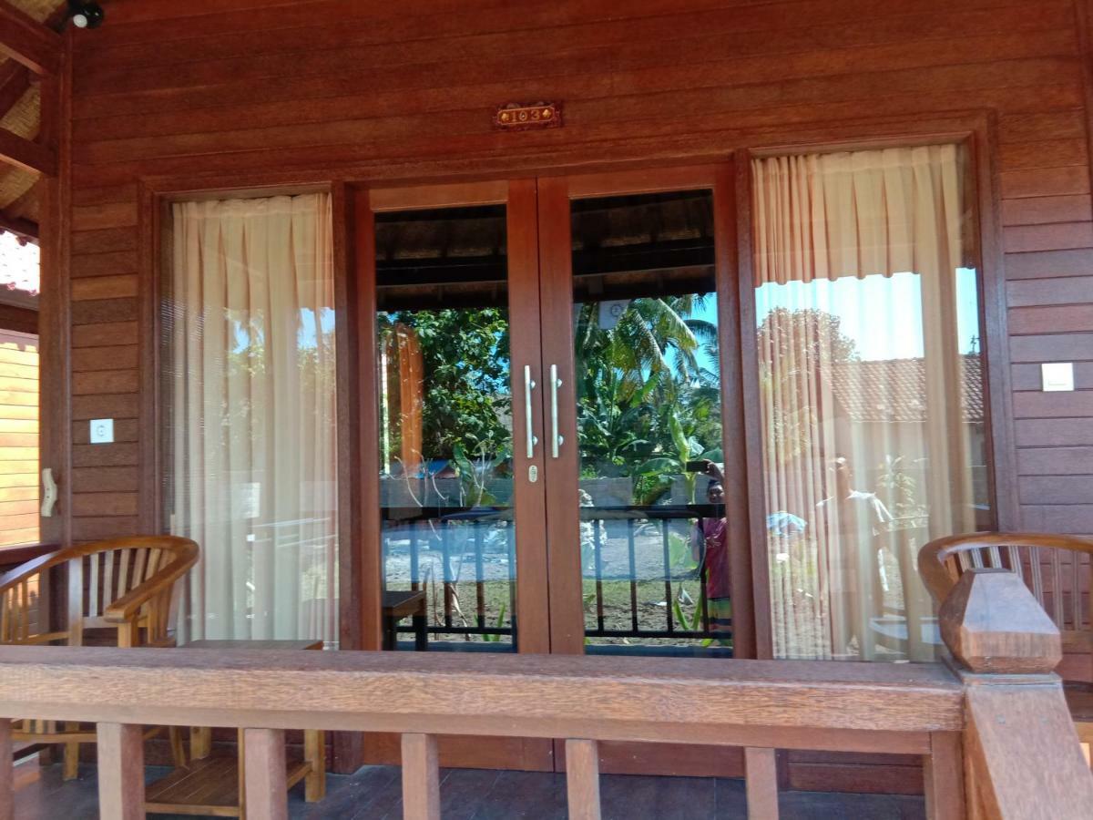 Svaha Nusa Guest House Nusa Lembongan  Exterior photo