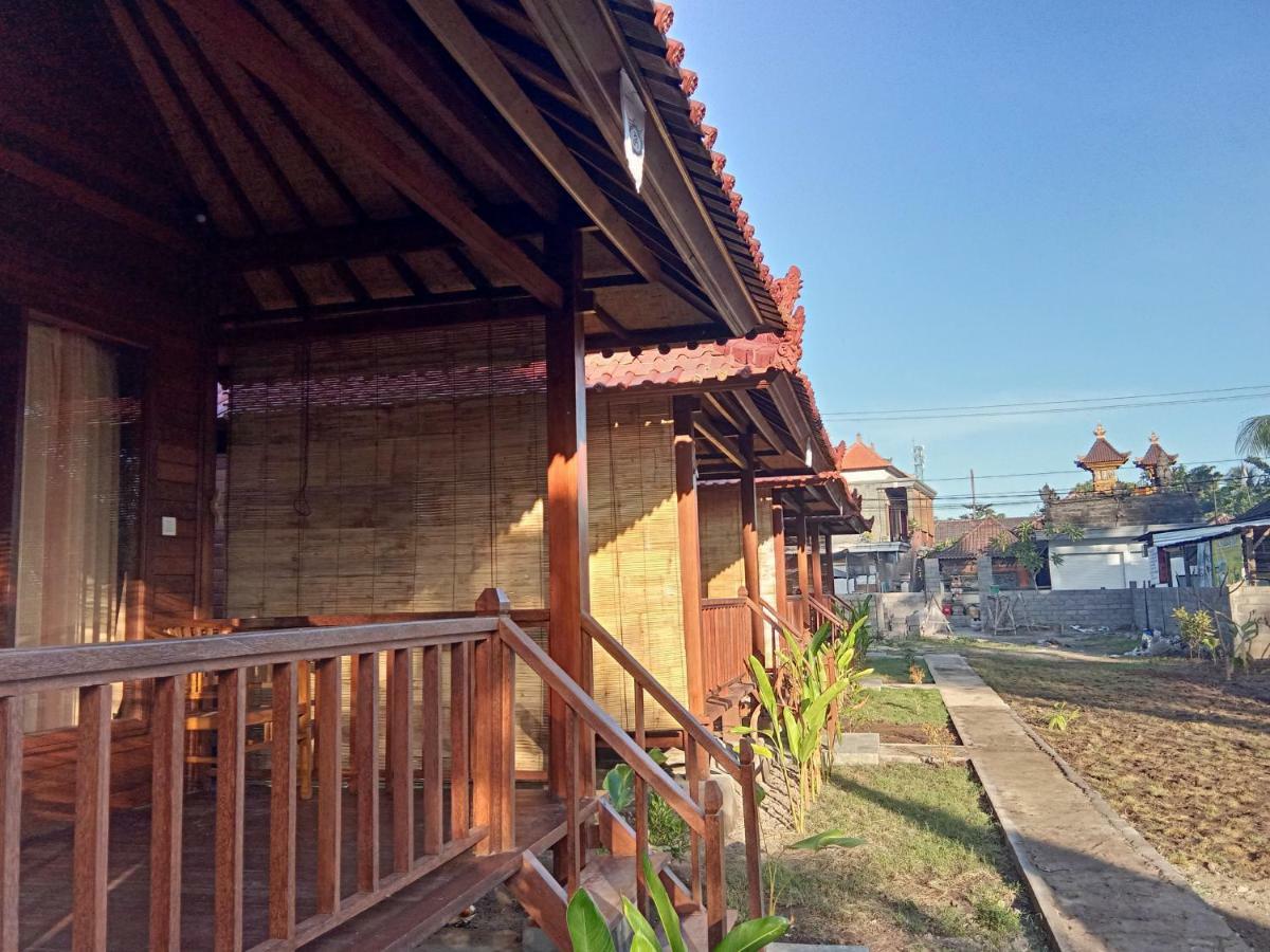 Svaha Nusa Guest House Nusa Lembongan  Exterior photo