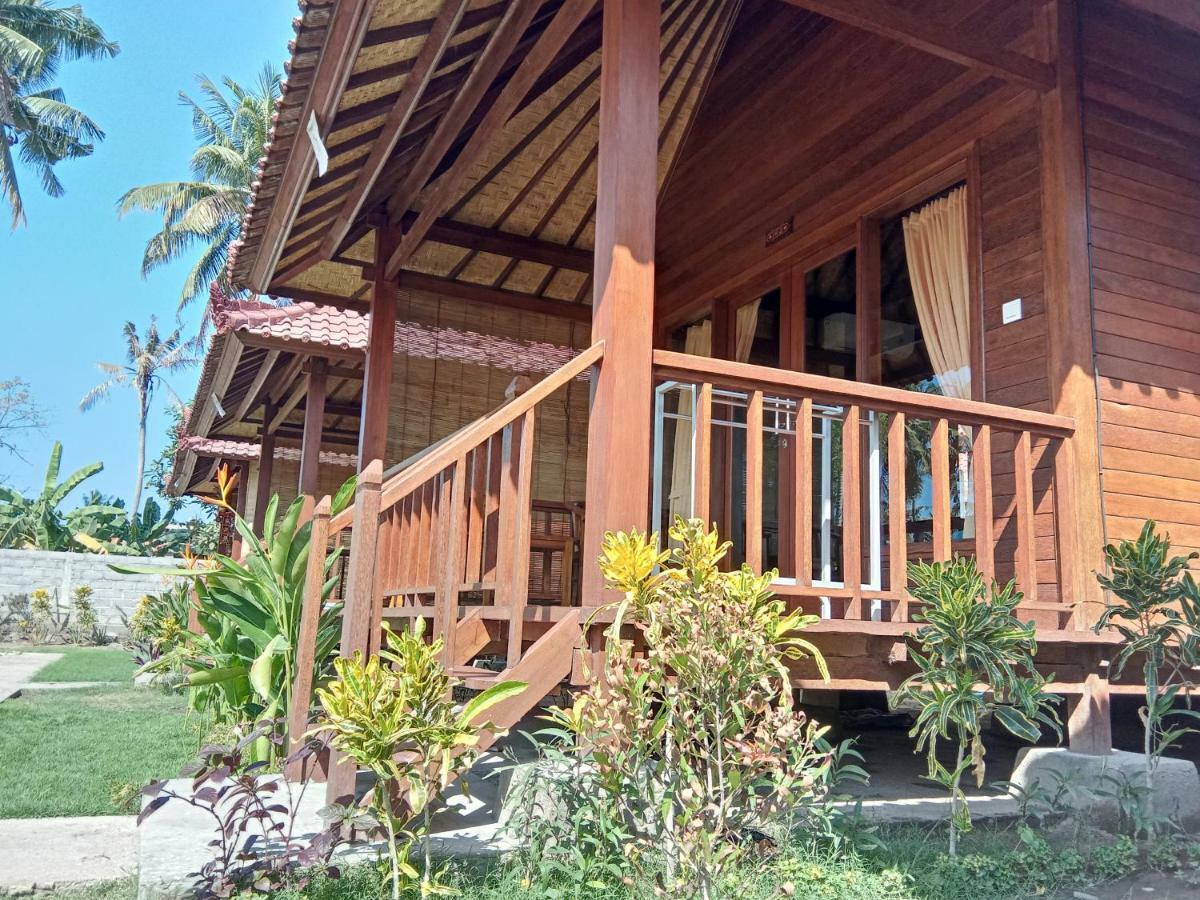 Svaha Nusa Guest House Nusa Lembongan  Exterior photo